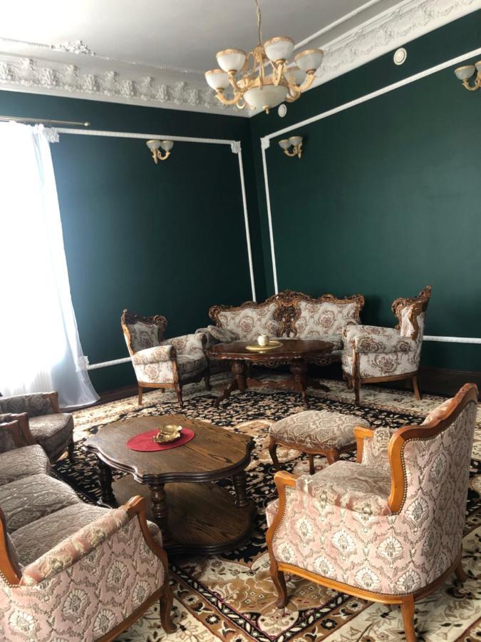 Palac Fabrykanta Myszków Exteriör bild